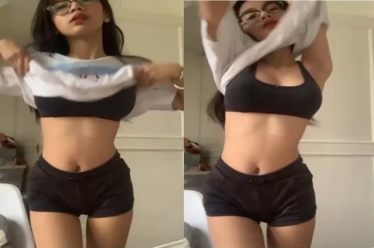 Say đắm bên em ngực khủng quyến rũ